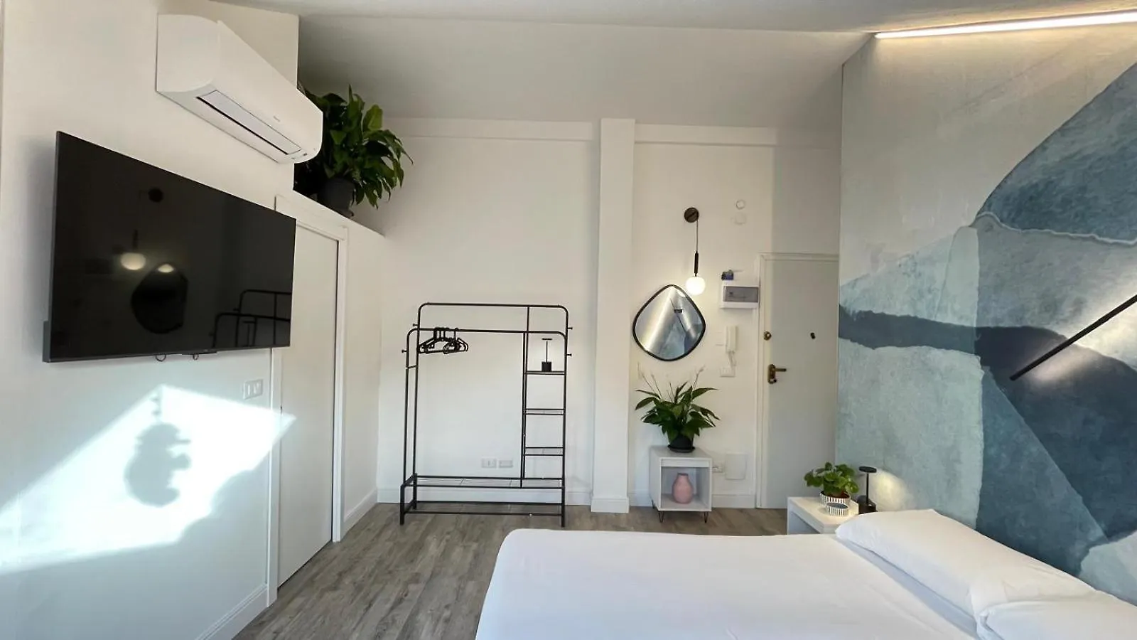 Attic Near Golf Apartment Rapallo