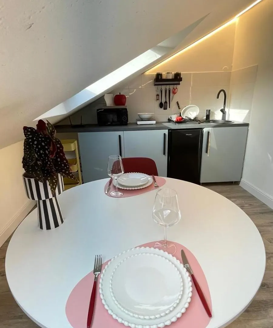 Attic Near Golf Apartment Rapallo
